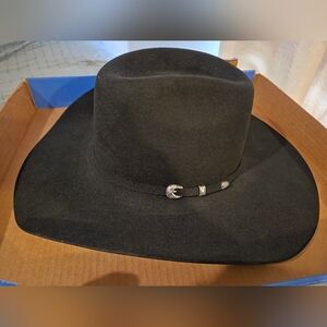 Black Wide-Brim Resistol Hat with Silver Buckle